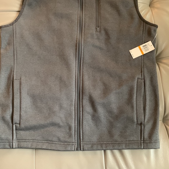 IZOD ~ Men's Advantage Performance Asphalt (Gray) Full Zip Up Vest~Small - Picture 4 of 8